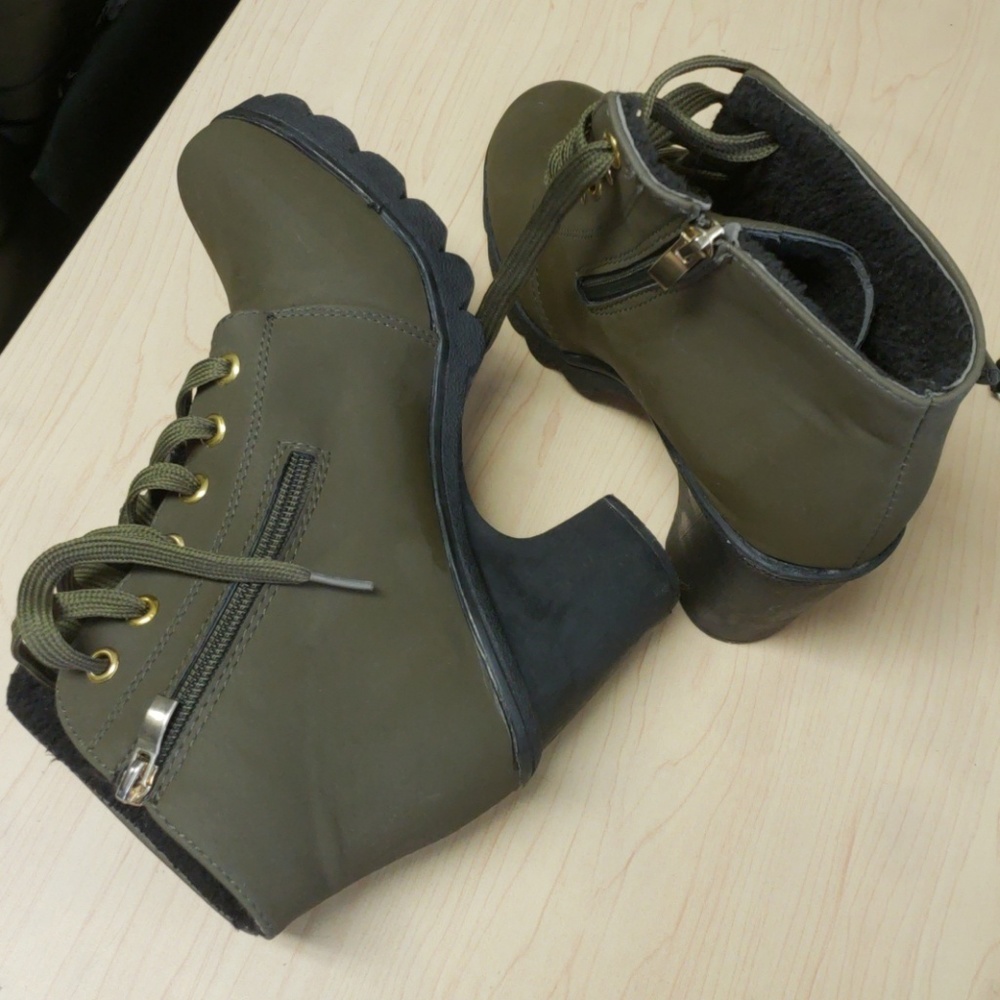 boots